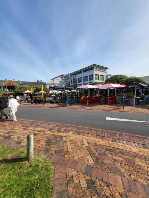 *Self-Check In - Whale Watching Paradise -Central* Hermanus Zewnętrze zdjęcie